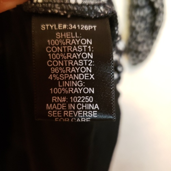 Skies Are Blue | Embroidered Boho Blouse - Picture 4 of 4